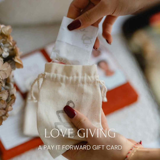 Love Giving - A Pay It Forward Gift Card